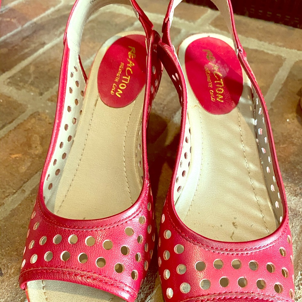 Reaction by Kenneth Cole wedges